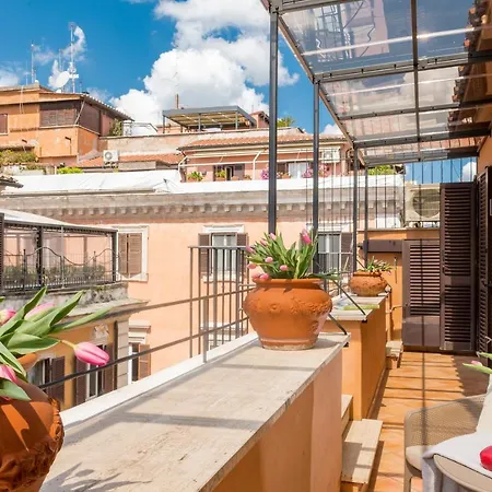 Lovely Spanish Steps With Balcony *