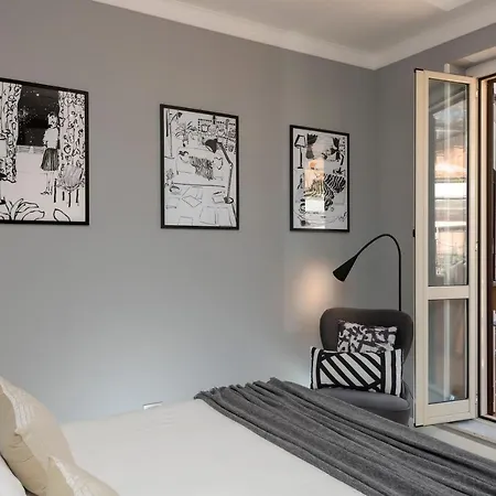 Apartment Lovely Spanish Steps With Balcony Rome
